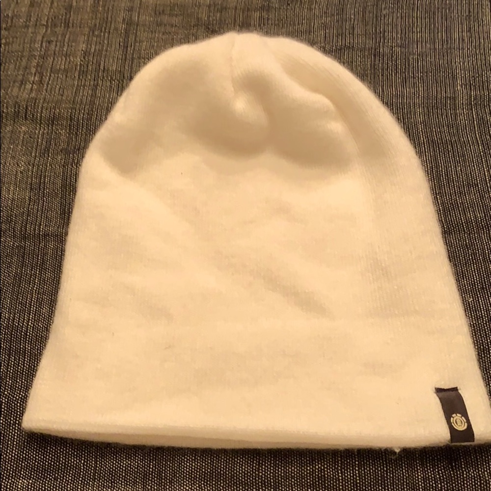 Element eggshell beanie